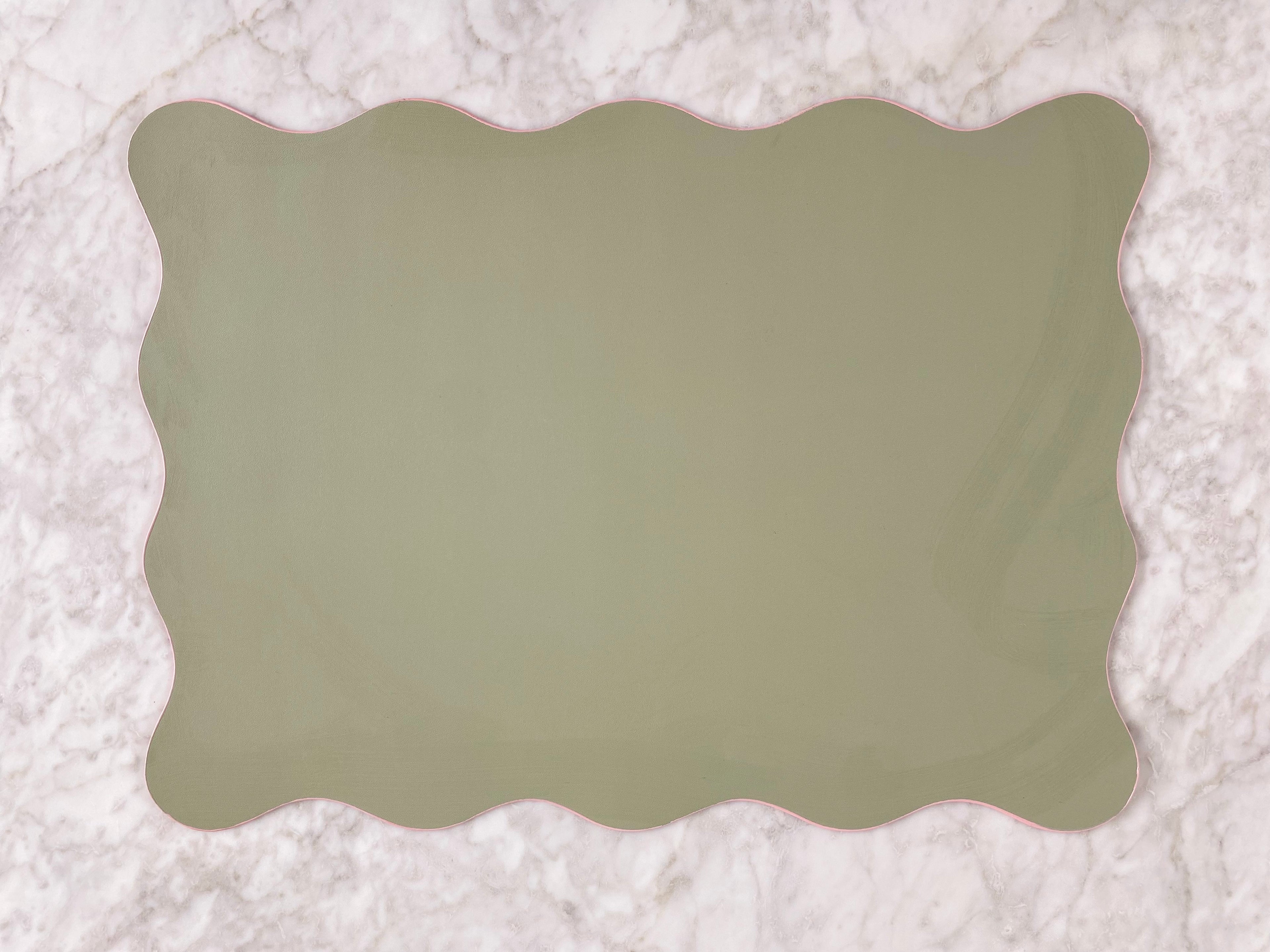 Olive Rosa Striped Scalloped Placemat