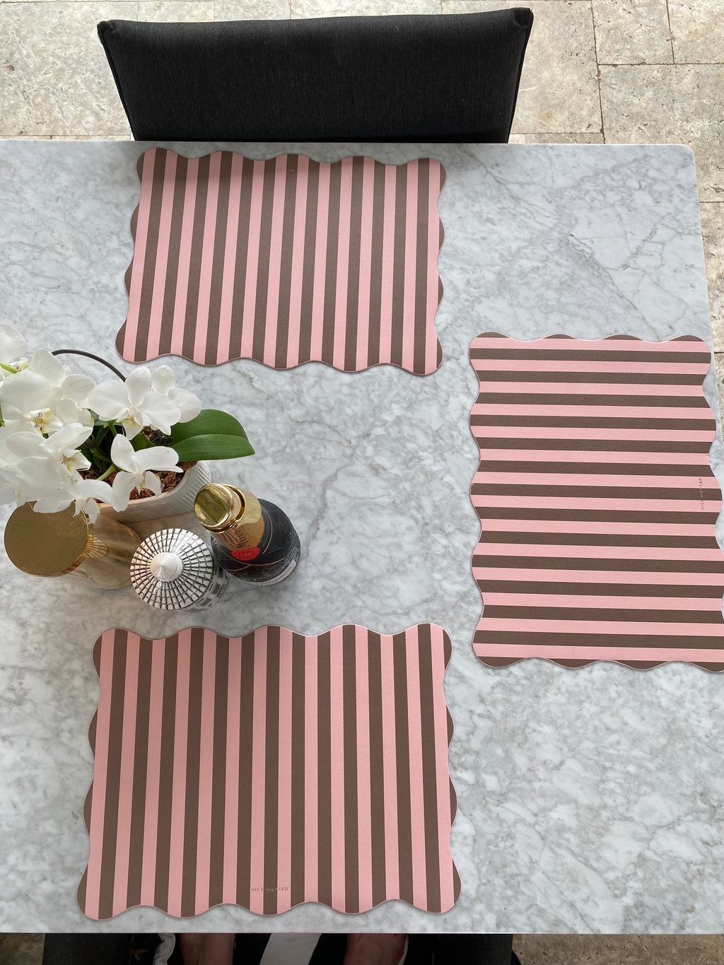 Rocky Road Scalloped Placemat